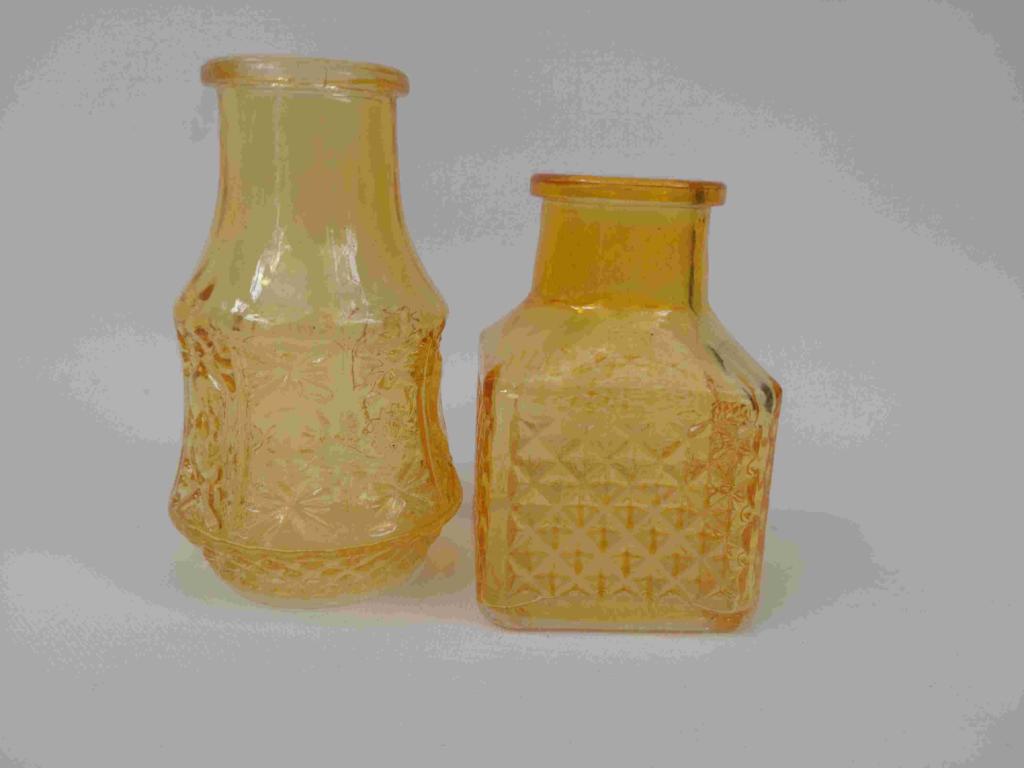 Tiny Vase Gul D5 H8