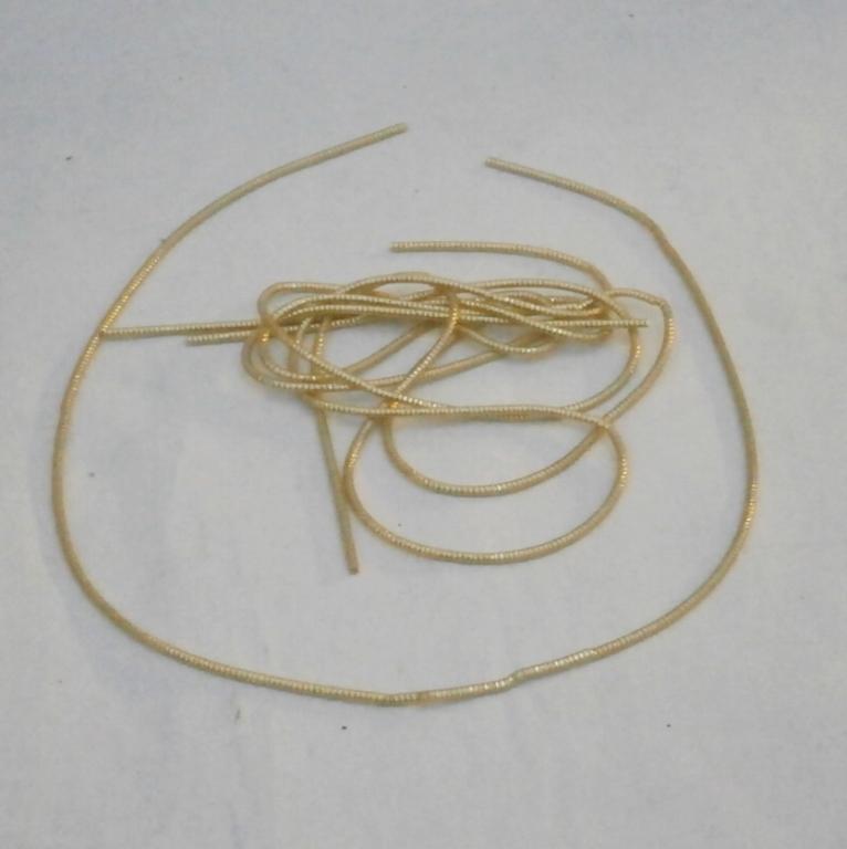 Bouillontråd 2mm. 2m Guld